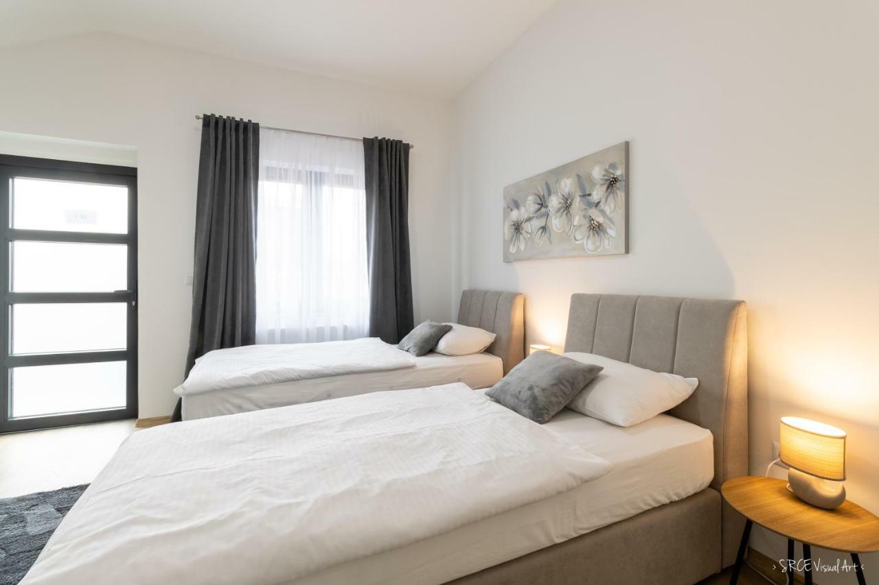 אוסילק Apartmani Gundulic מראה חיצוני תמונה